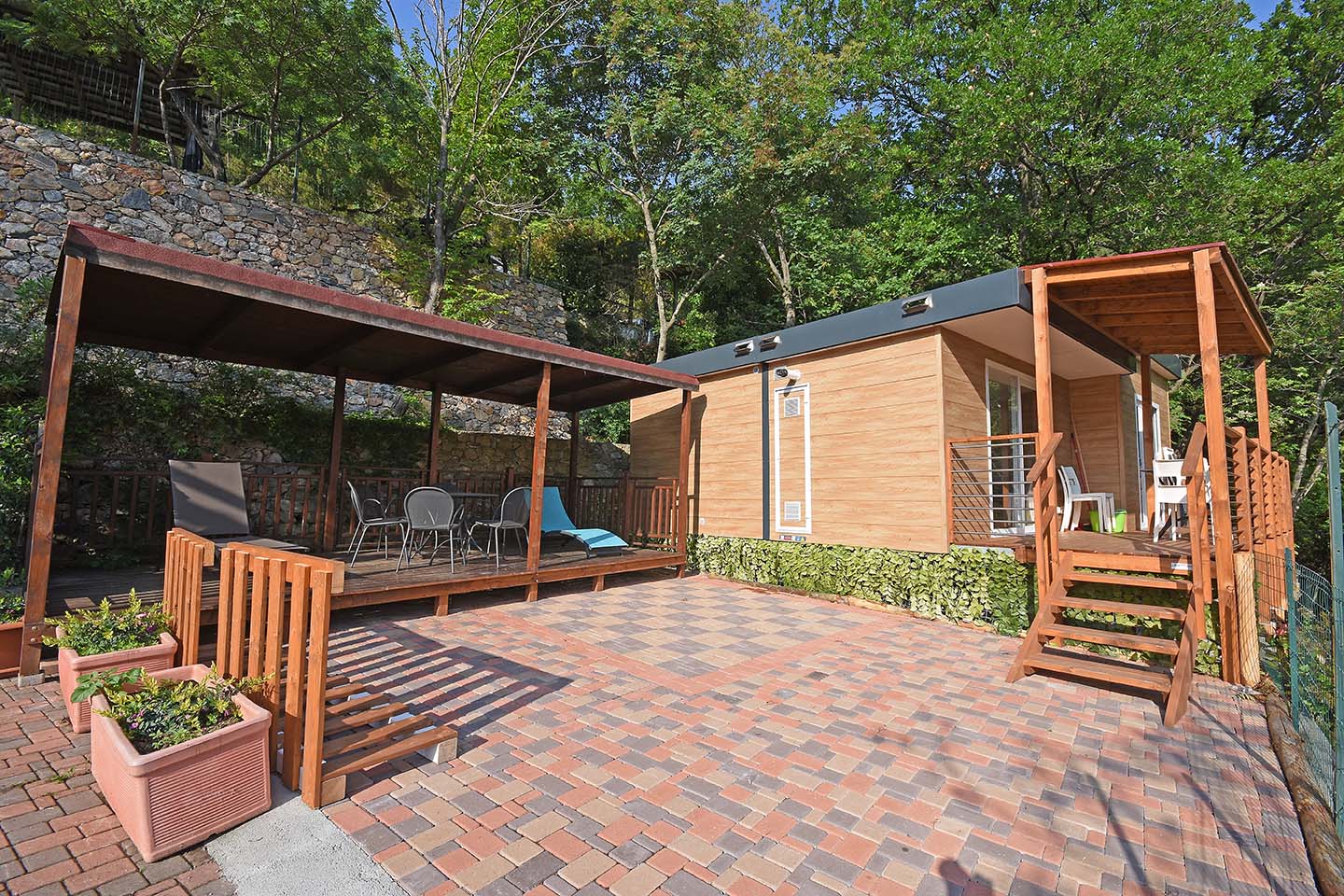 Camping Tahiti Finale Ligure, campeggi in provincia di Savona, vacanze in  campeggio Liguria